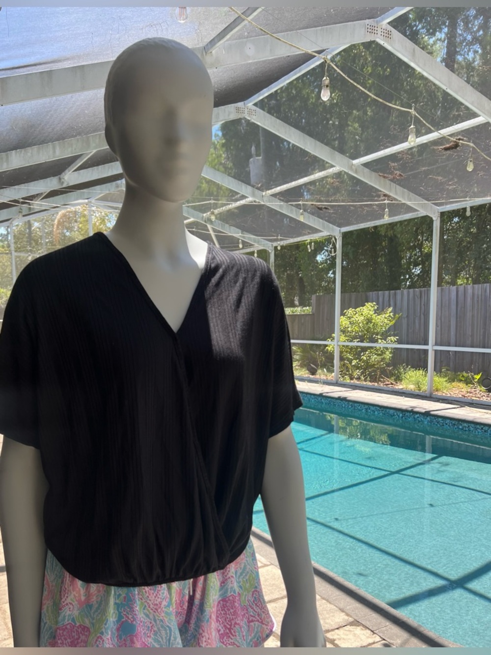 Daytrip Black SMALL Ribbed Surplice Faux Wrap Dolman Top NWT From Buckle - Picture 4 of 8